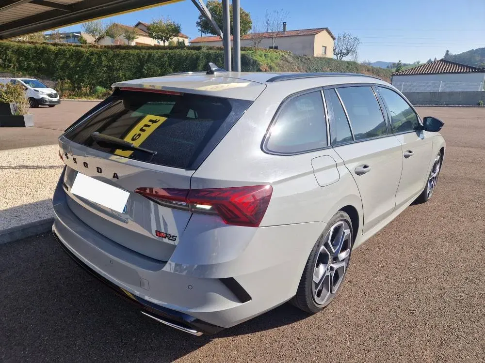 SKODA OCTAVIA IV COMBI 2