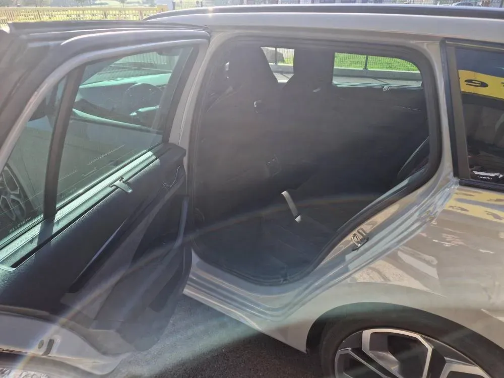 SKODA OCTAVIA IV COMBI 2